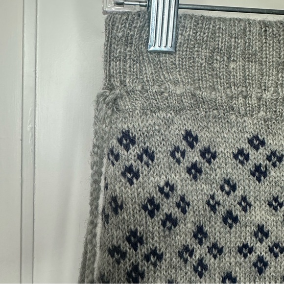 Everest designs skirt size S hand made in Nepal 100% wool, lining 100% acrylic - Picture 3 of 7